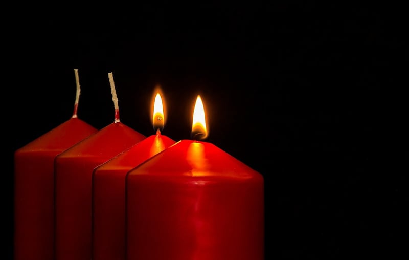 Dragon Candle